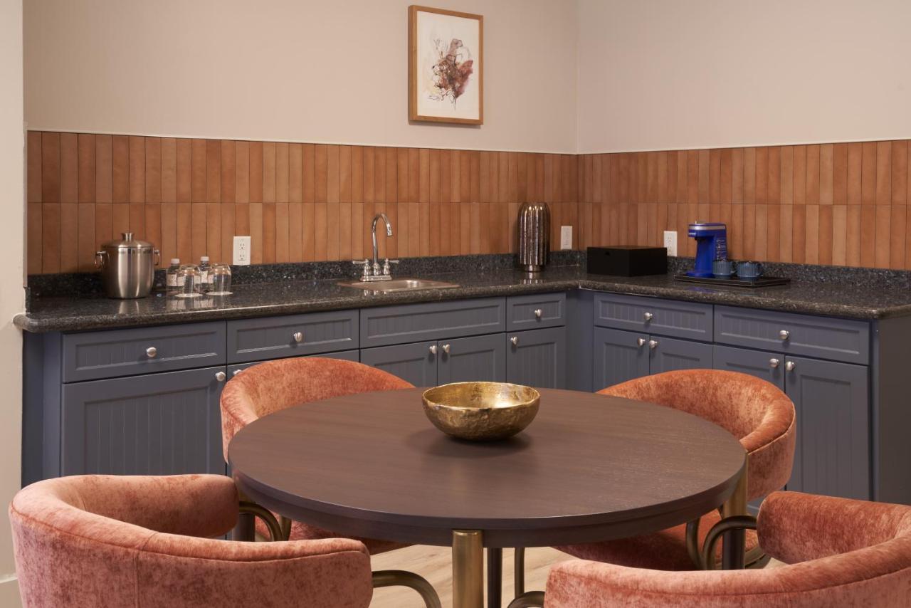 Hotel Vesper, Houston, A Tribute Portfolio Hotel المظهر الخارجي الصورة
